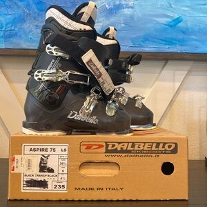 DALBELLO ski boots Aspire 75